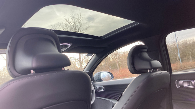 Hyundai IONIQ 6 168kW Ultimate 77kWh 4dr Auto Electric Saloon